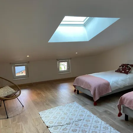Holiday home Aux Portes Du Marche