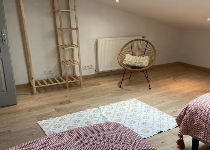 Aux Portes Du Marche Dom wakacyjny